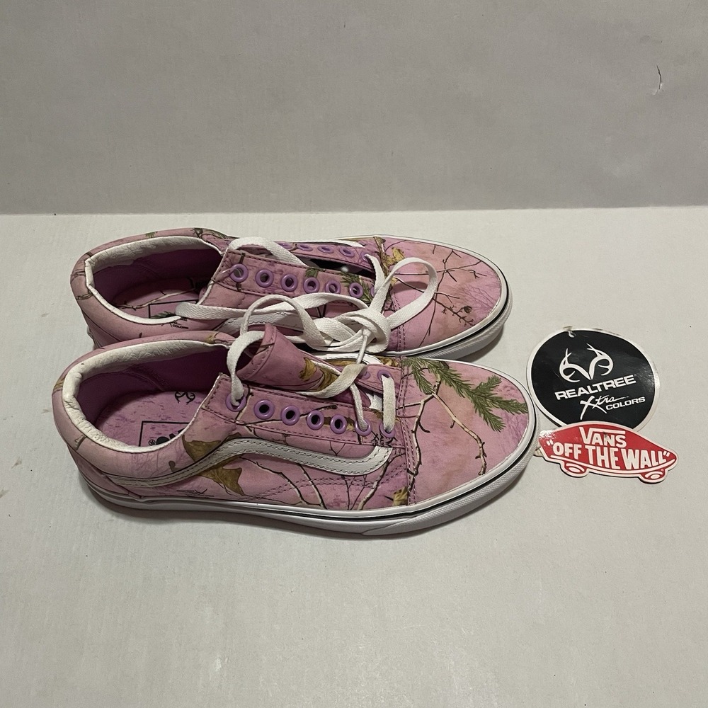 NEW‎ Vans Women's Old Skool Realtree Xtra Pink/Multi Canvas Skate Shoes Size 8.5